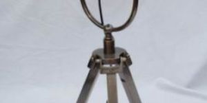 METALTRIPOD SPOT LIGHT