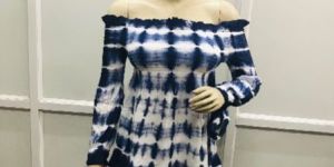 Stocklot Garment Women Tie Dye Smocked Top