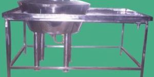 Stainless Steel Rossgulla Packaging Table