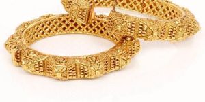 Finishing Polki Bangles Pairs