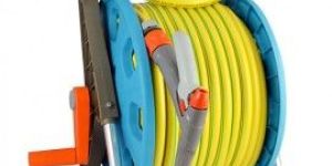 Eagle 50 M Portable Water Hose Set with Spray Gun for Gardening