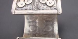 LOOK HANDMADE ETHNIC CUFF BANGLE