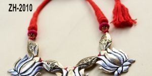 ZH-Dual tone thread necklace