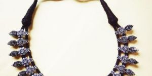 ZH Thread Necklace with Metal Beads