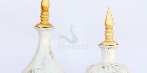 GLASS BOTTLE WITH DECORATIVE FINIAL