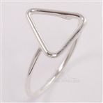 PLAIN Jewelry Triangle Beautiful