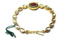 Women Wear Imitation Jewelry Bracelet
