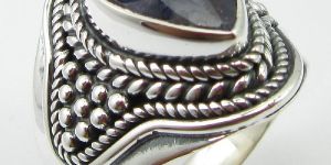 925 PURE STERLING SILVER CUT SIMULATED SAPPHIRE FINGER RING