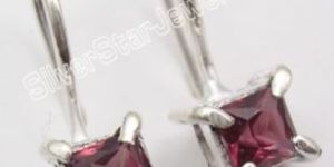 925 Sterling Silver GARNET Facetted Cute Earrings