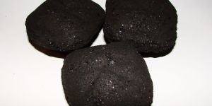 Coconut Shell Charcoal Briquettes
