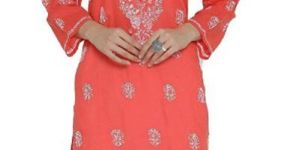 Hand Embroidered Carrot Pink Cotton Lucknow Chikan Kurti