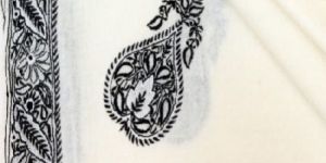 Hand Embroidered White Pashmina Lucknowi Chikankari Shawl