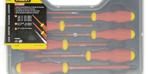 Insulated Screwdriver Set Model STMT60175 7pcs VDE