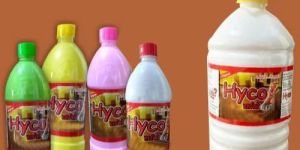 Floor Cleaning Phenyl