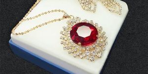 Tip Top Fashions Red Austrian Stone Pendant Set