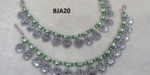 Tip Top Fashions Silver Plated Green Anklet Set
