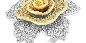 HOLLY RING