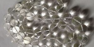 Diamond Cut Sphatik Kantha