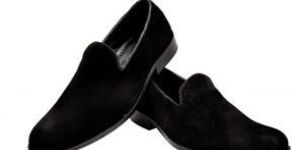 BLACK SLIP ON LOAFERS ON T-UNIT SOLE