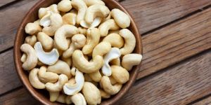 Whole Cashew Nuts