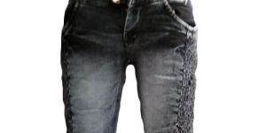 Ladies Stylish Denim Capri