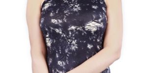 Turtle Neck Sleeveless Printed Black Colour Crop Top
