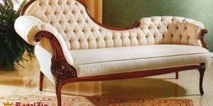 Victorian Crafted Divan
