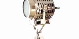 SPOTLIGHT STUDIO TRIPOD FLOOR LAMP