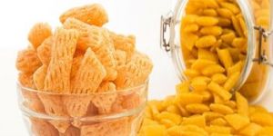 Fryums 3D Pillow Papad Snack Pellet