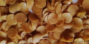 Rice Coin Green Chilli Papad