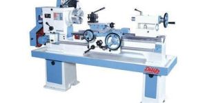 Small Lathe Machine