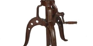 IRON CRANK TABLE WITH MARBLES TOP