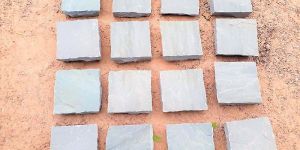 Kandla Grey Sandstone Cobbles/ Kandla Cubes