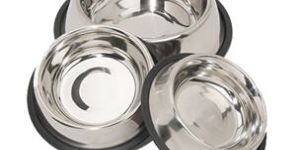 Pyramid Non Skid Bowls