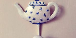 Iron Tea Pot Design Wall Hanger