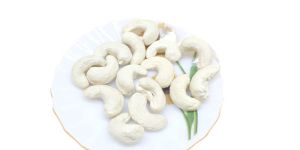W180 Whole Cashew Nuts