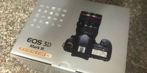 Canon EOS 5D Mark III DSLR Camera