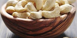 W320 Whole Cashew Kernel