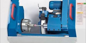 CNC Cylindrical Grinding Machine