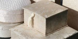 Customized Silk Boxes