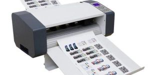 Automatic Label Cutting Machine