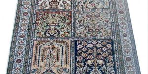 Kashmiri Carpets