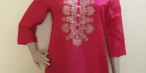 Ladies Embroidered Cotton Kurti