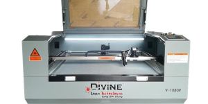 CO2 Laser Cutting Machine