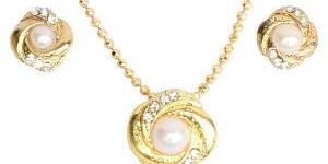 Gold Plated Pendant Set