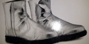 Aluminised Shoes