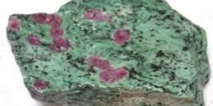 Rough Ruby Zoisite