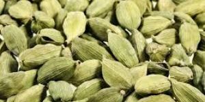 Raw Green Cardamom