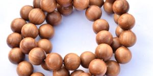 Sandalwood Finished Beads