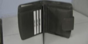 Article No 512 Mens Leather Wallet